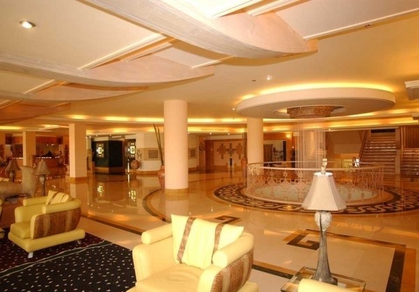 لابی هتل مرمر قزوین